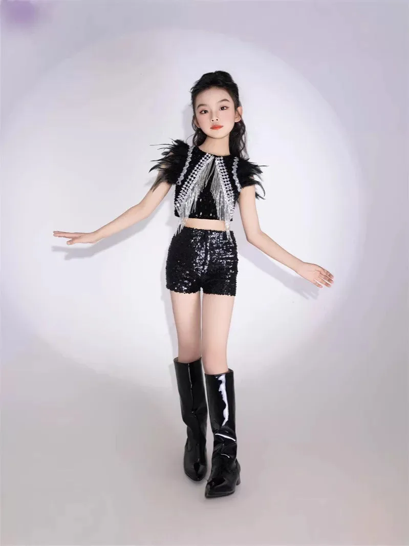 Black sequin runway show server player trendy server trailing PK competition server fast wind sports 8 cool and handsome 9 sets