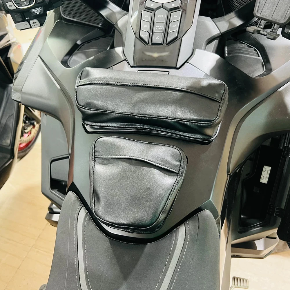 Motorcycle Windproof Rainproof Black Leather Fuel Tank Storage Bag For Honda Goldwing GL1800 F6B