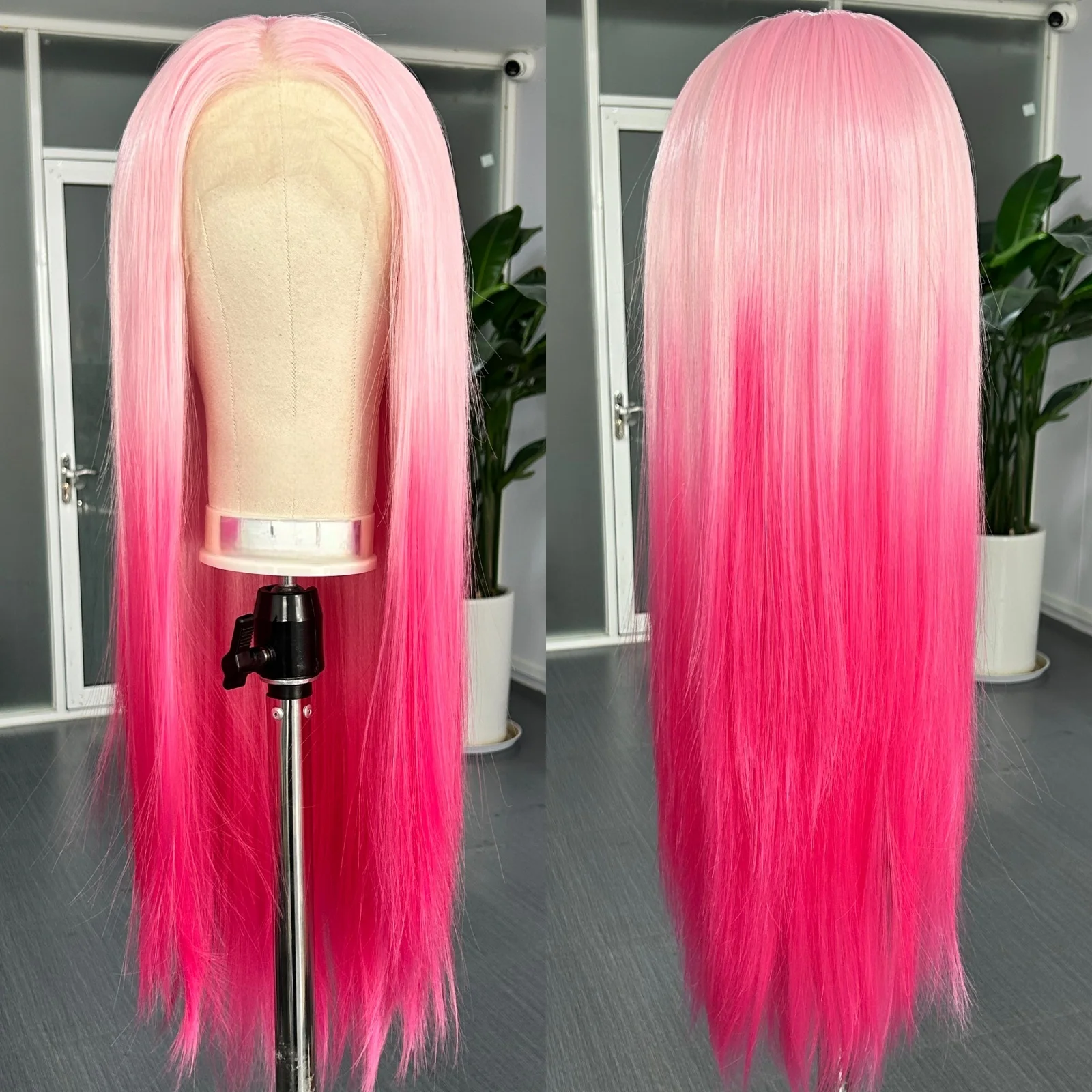 Long Pink Ombre Wig  Body Wave Synthetic Hair Middle Part 13X4 Curly Wavy Light Pink Highlight Gradient Colored Wigs for Women