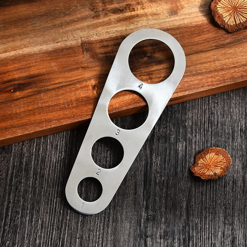 Stainless steel four hole spaghetti ruler spaghetti measuring tool kitchen gadget