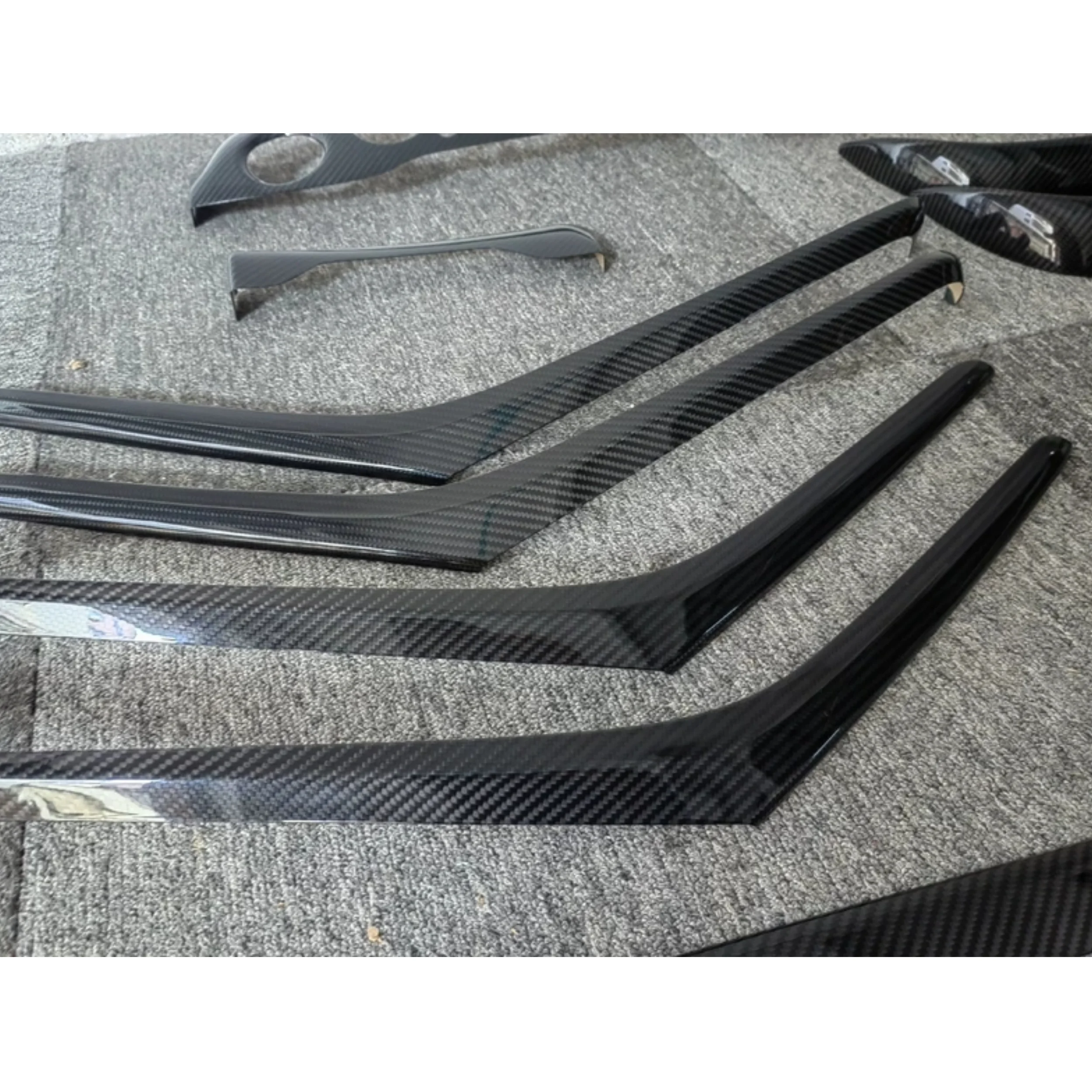 Dry Carbon fiber Automotive Interior For Mercedes-Benz S-Class W222 modified Interior decorative strip Car Accessories