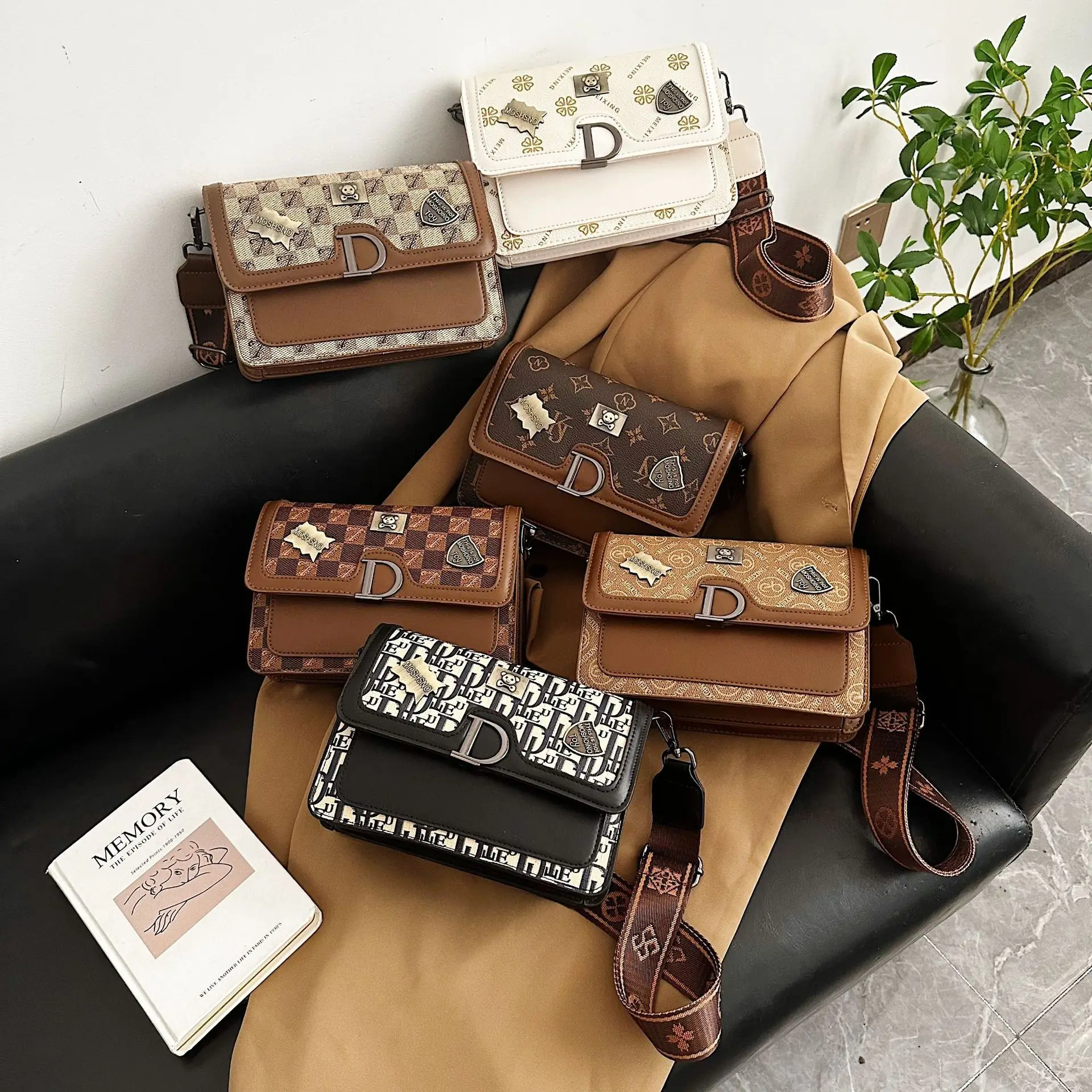 Vegan Leather Square Crossbody Bag Anti-Theft Adjustable Strap for Work Commuting, Gym & Travel 2025 Retro Contrast Stitching