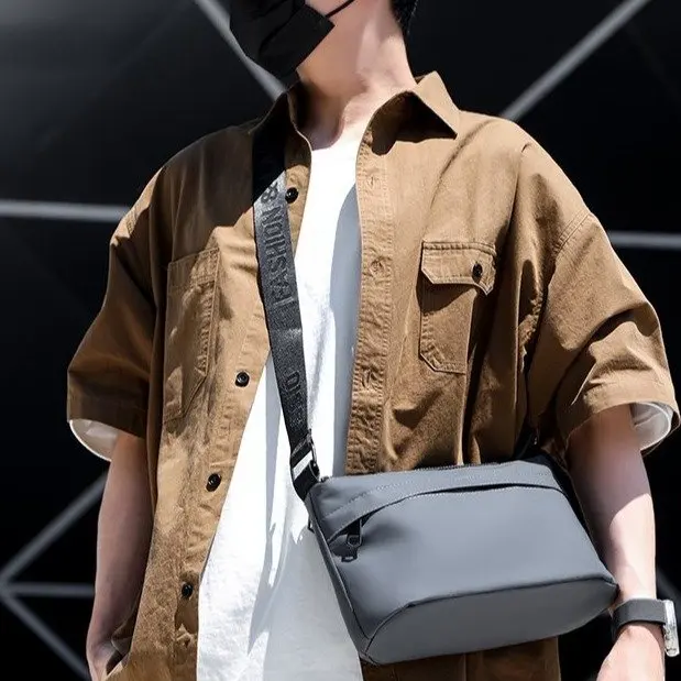 bolsa-de-ombro-masculina-em-tecido-ox-estilo-casual-mochila-transversal-em-lona-bolsa-quadrada-pequena-estilo-japones