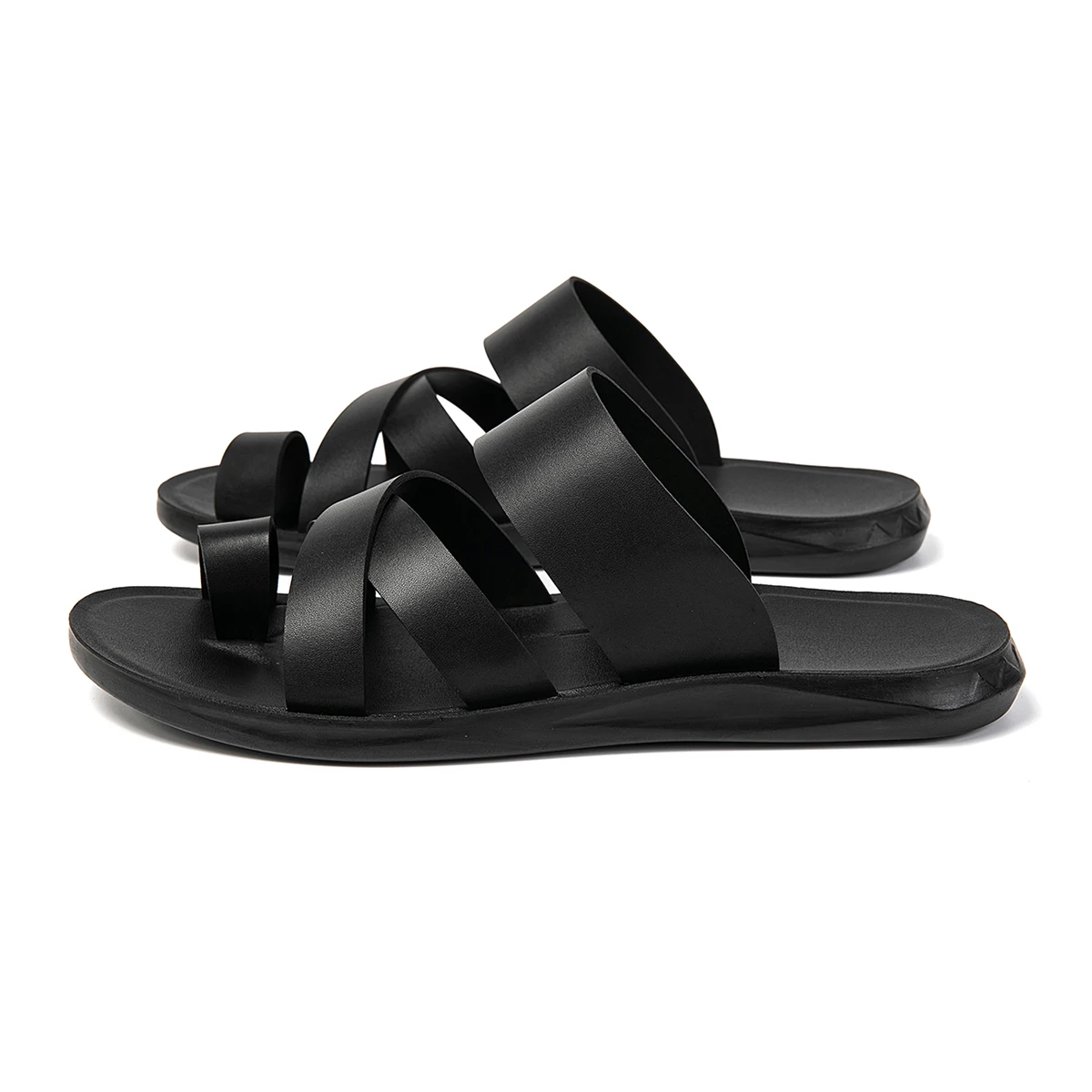 Weiche und bequeme Herrenhausschuhe eignen sich für den täglichen Gebrauch zu Hause, im Freien und für die Freizeit. Neue coole Herren-Sandalen. – Detail 7
