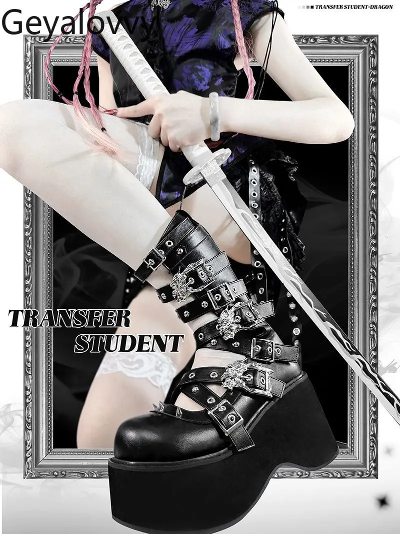 

Новые оригинальные женские ботинки 2026 года в китайском стиле: панк, на толстой подошве, в стиле Лолита, с ажурной шнуровкой, на платформе, для девушек