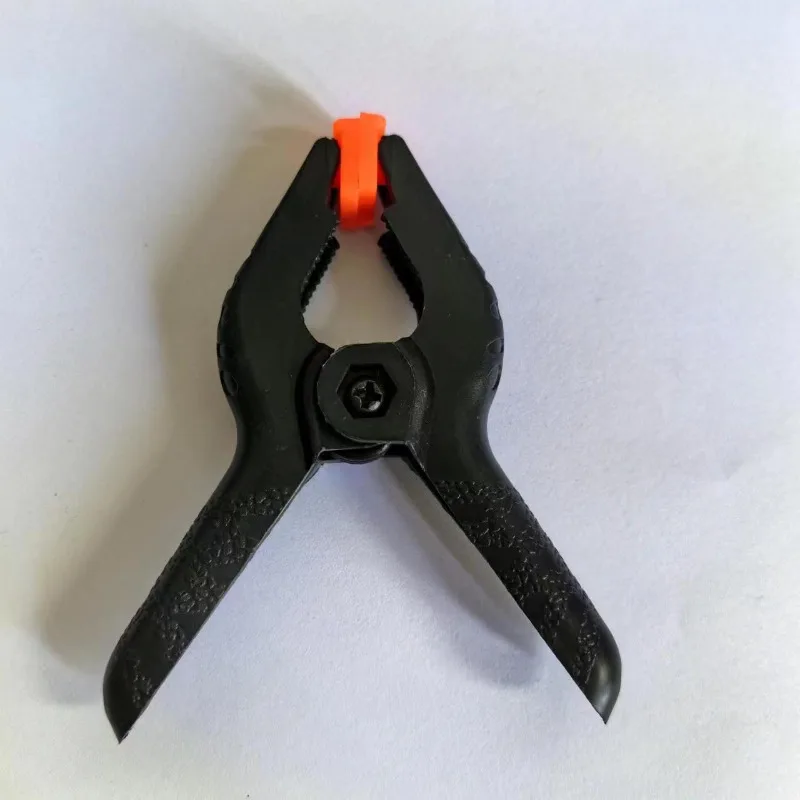2/4pcs 2-inch Background Plastic Clip Multifunctional Woodworking Fixed Photography Clip Accessory A-type Spring Clip