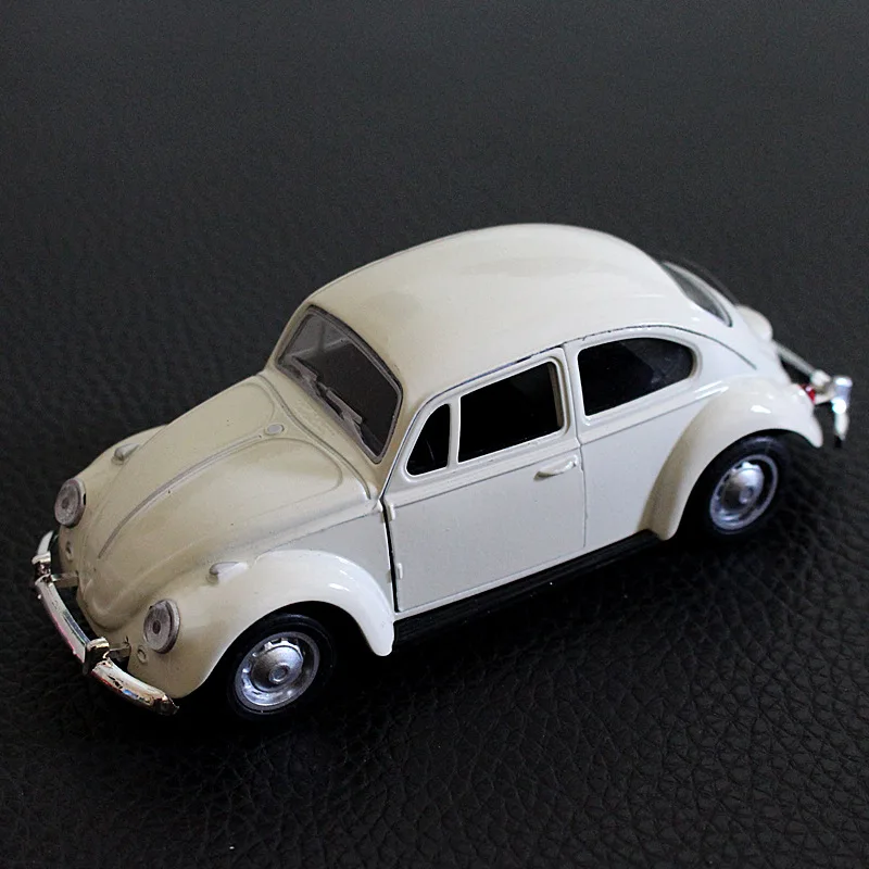 Retro Vintage Beetle Diecast Pull Back Car Model for Children Gift Home Decor Figurines Miniatures 2024 NEW