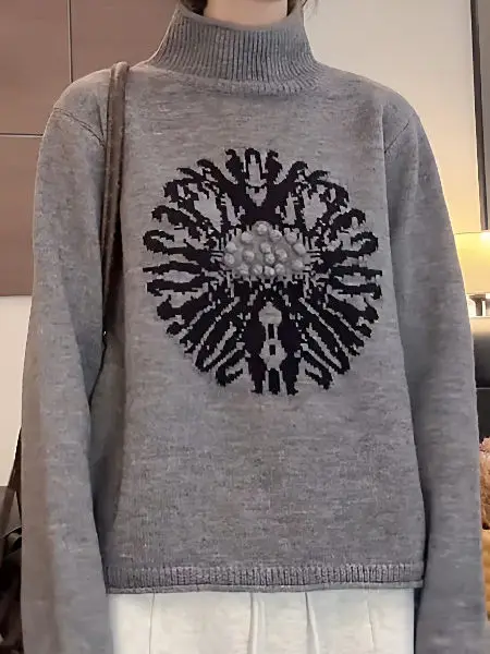 

Элитный женский трикотаж больших размеров с художественной вышивкой, высоким воротником, базовая модель для весеннего повседневного образа, свободный крой, длинный рукав