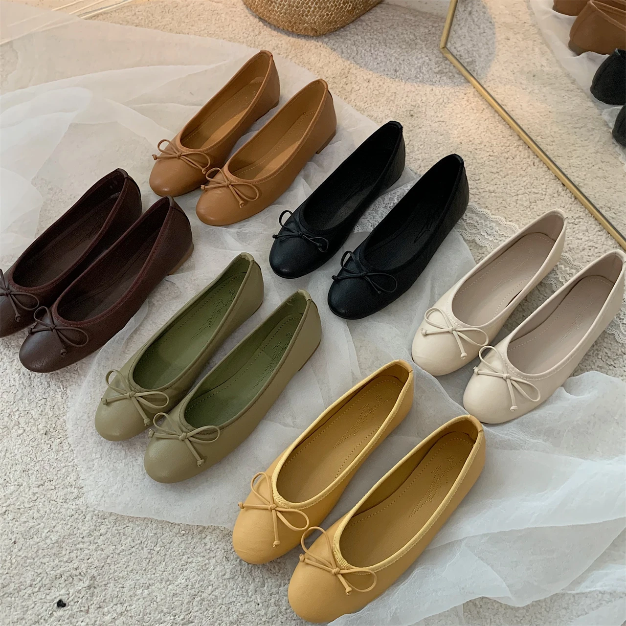 Classic Female Flats Ballerina Shoes Women Fashion Brand Round Toe Ballet Bow Knot Shallow Moccasin Slip On Loafer Big size Muje