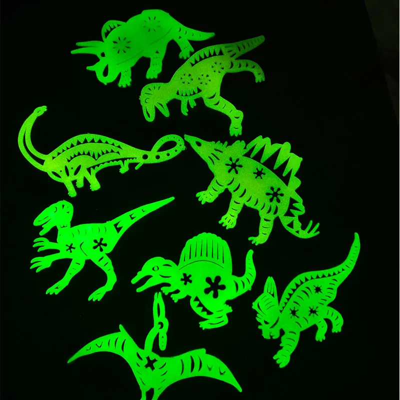 Luminous Wall Sticker Various Animals Pattern Glow in the Dark Room Decoration Fluorescent Decor Home and Garden