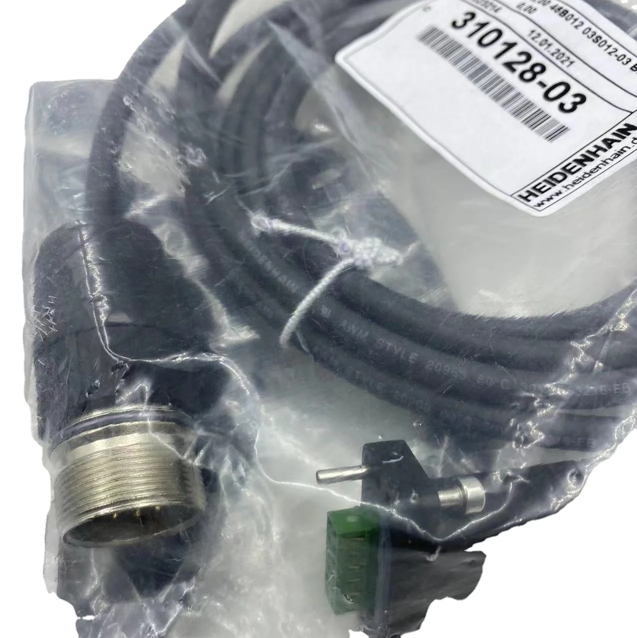 APK 02 05 1,00 ID:643450-01  HEIDENHAIN   rotary encoder  cable New original genuine goods are available from stock