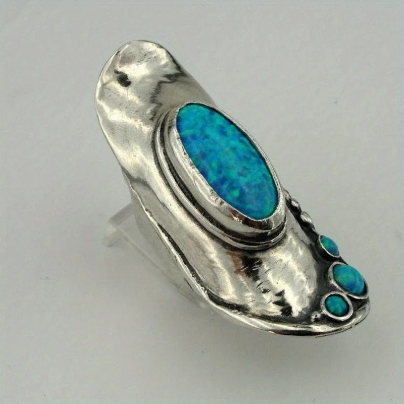 Vintage-Ring aus Kupfermaterial, handgefertigter synthetischer langer Opalring, synthetischer blauer Opalring als Geschenk für Mama