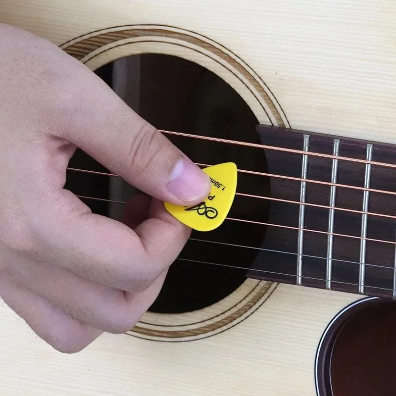18/50/100 قطعة من مجاديف جيتار أليس، جيتار كهربائي صوتي، مجاذيف ملحقات غير لامعة مضادة للانزلاق، شظايا القيثارة