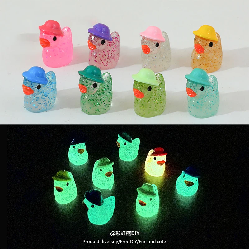 10 Pcs Simulation Three-dimensional Luminous Fine Flash Hat Duck Doll Creative Home Desktop Ornaments DIY Accessories Materials