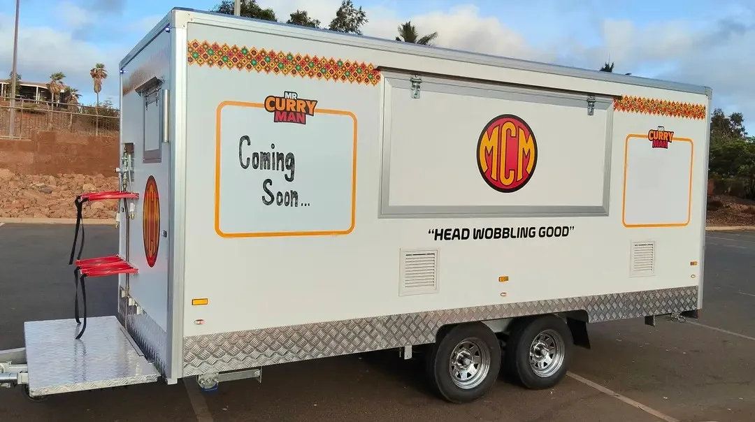 

Multifunctional Customized Food Trailer Outdoor Coffee Hot Dog Cart Snack Food Pizza Taco Truck Remolque Food Truck