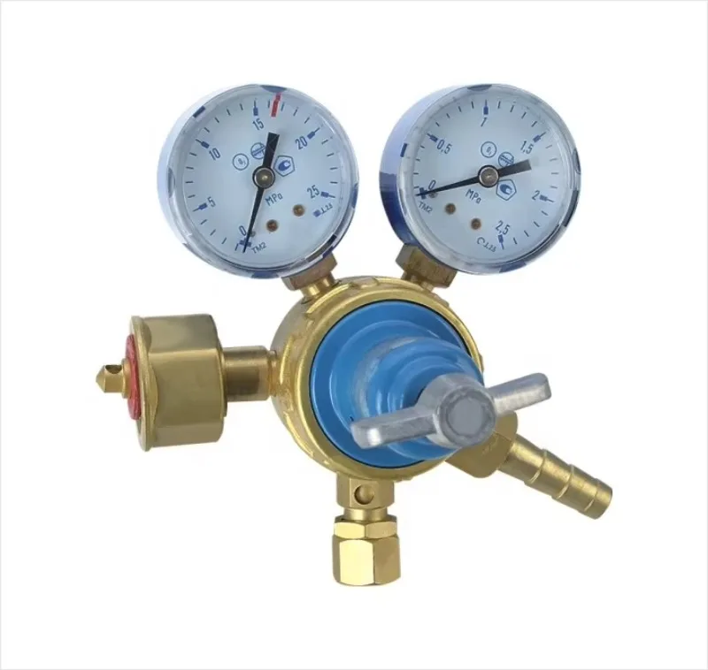 Multi-stage regulator stainless steel gas