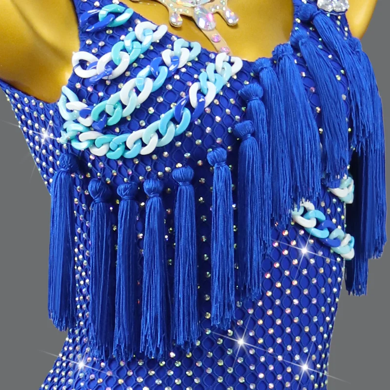 ชุดเต้นลาตินสำหรับผู้ใหญ่แบบใหม่ ชุดเซ็กซี่สำหรับการแข่งขันกีฬากลางแจ้ง ชุดฝึกซ้อมเต้นบอลรูม ชุดแสดงสำหรับงานพรอม ชุดแสดงสำหรับผู้หญิง