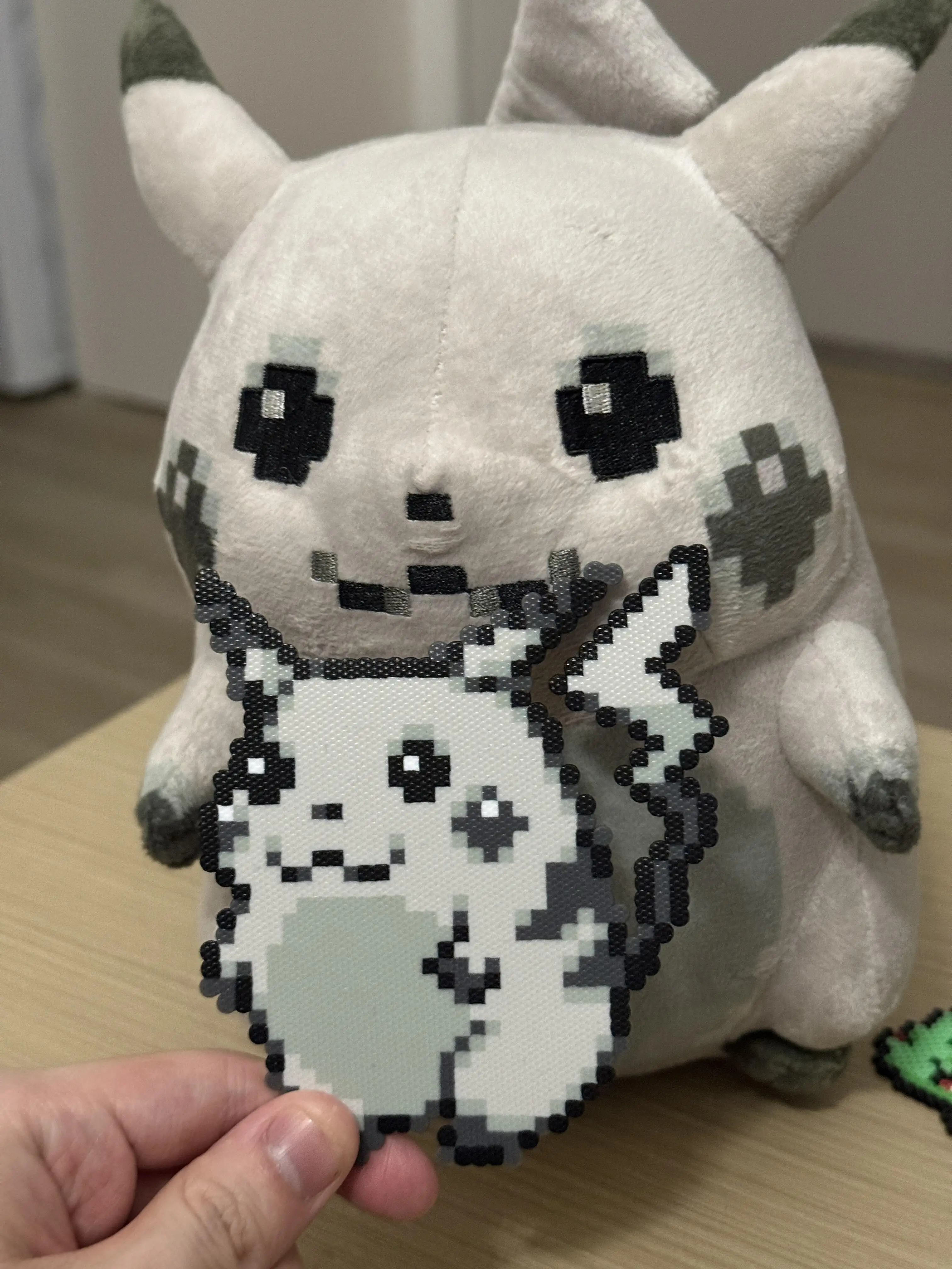 

Оригинальная коллекционная плюшевая игрушка Пикачу Flash Pixel Pikachu к 30-летию Pokémon, лимитированная серия, подарки, игрушки