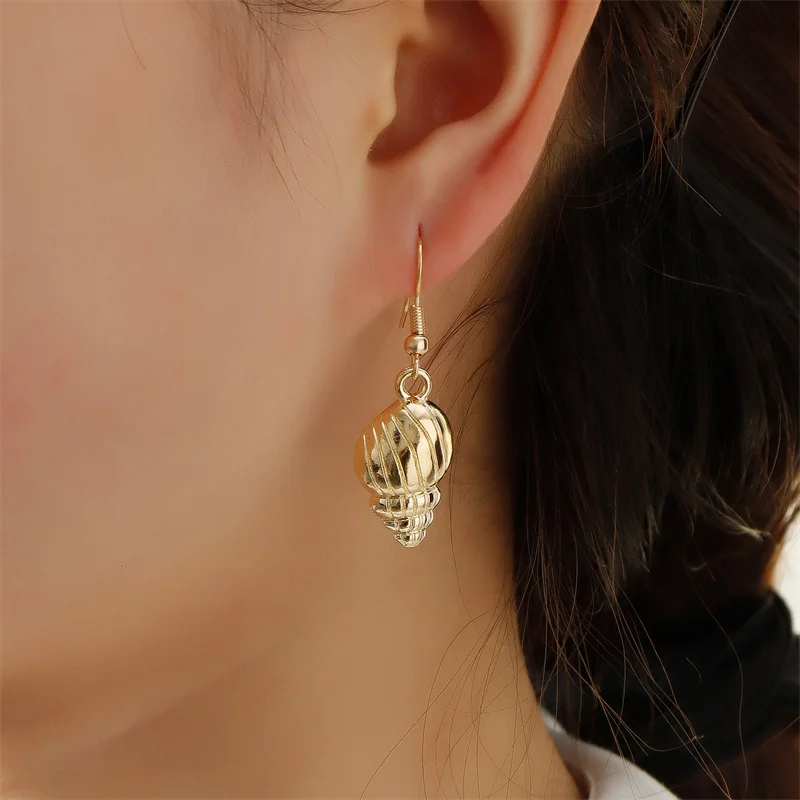 Seaside Beach Style Conch Shape Pendant Earhook Earrings Marine Biology Series Ear Accessories For Women Fashion Jewelry