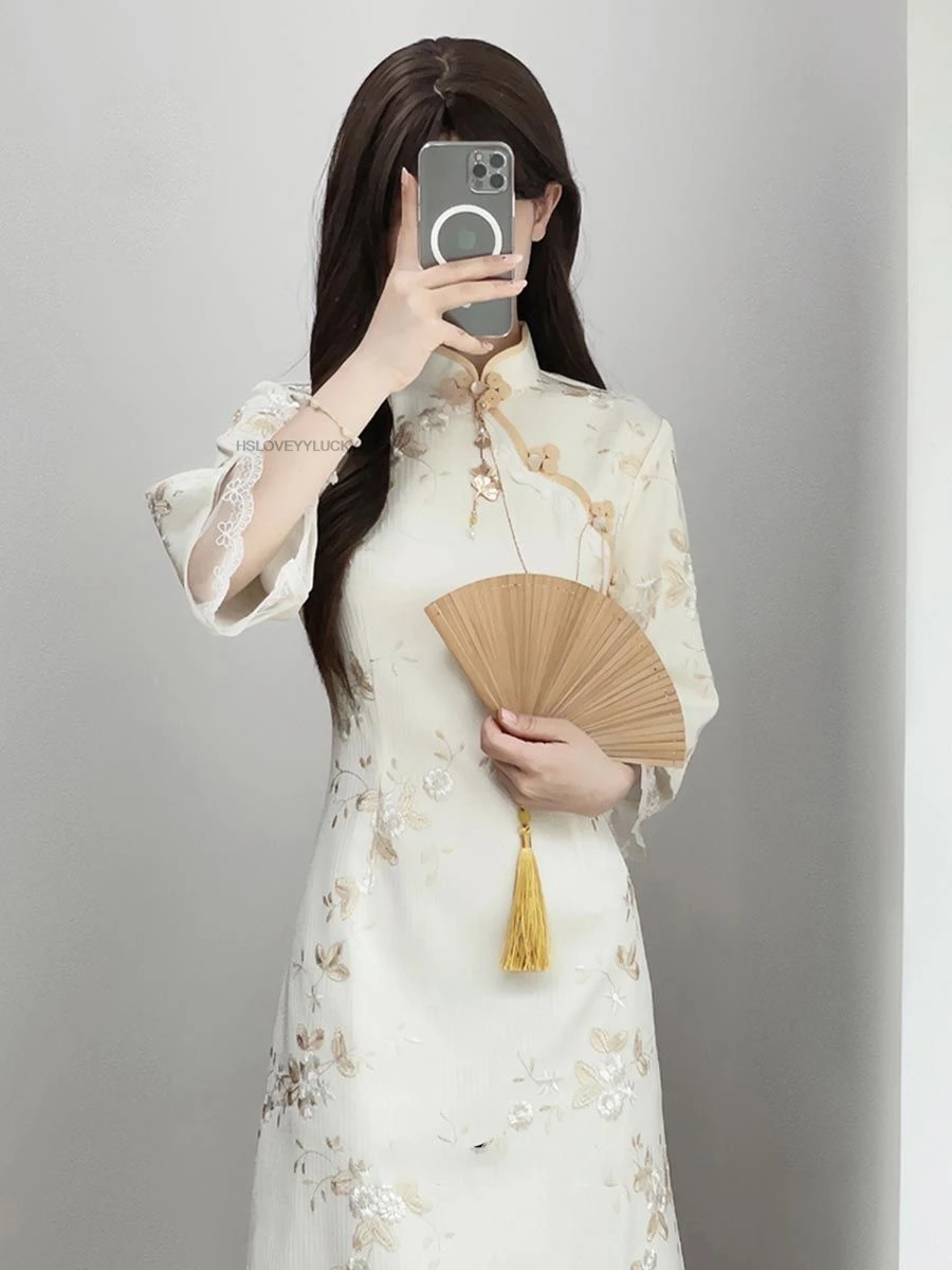 

Traditional Cheongsam Short Sleeve Soft Vintage Dress Slim Party Wedding Women Classical A Line Embroidery Lady Daily Qipao