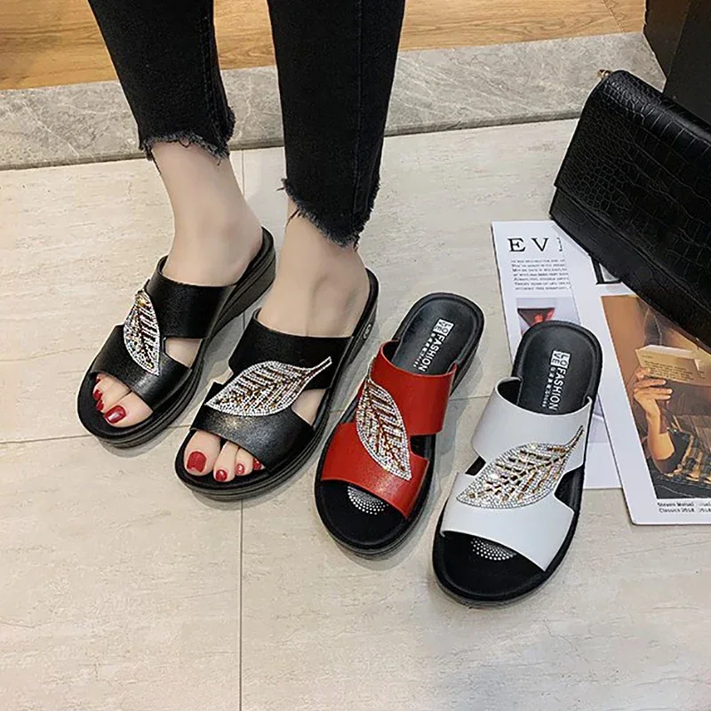 Thumbnail 3 - #4 Trending Middle Heel Shoes Right Now