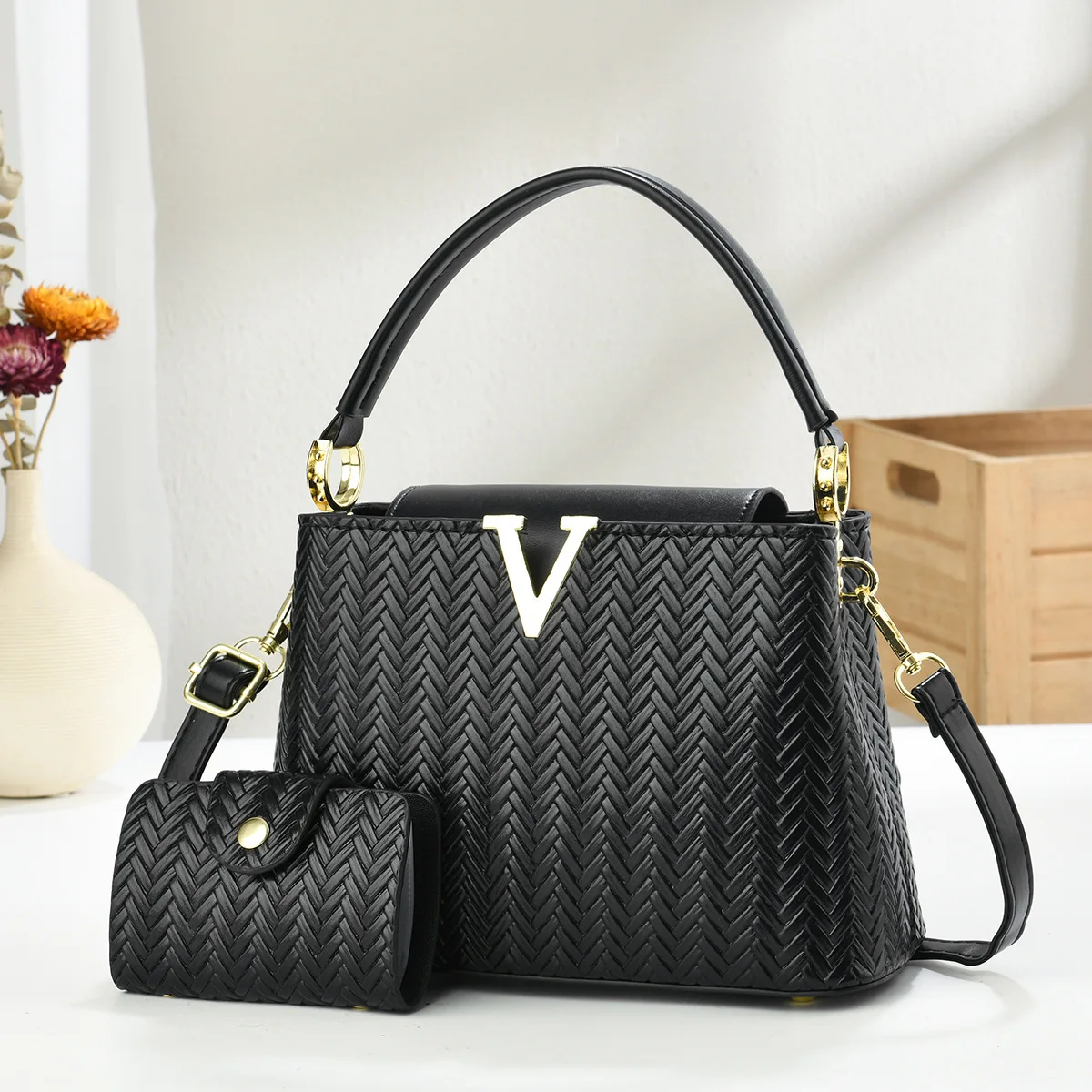 New Women bag Handbags Bag for 2026 women Female luxury designer shoulder bags Large capacity fashion crossbody bag