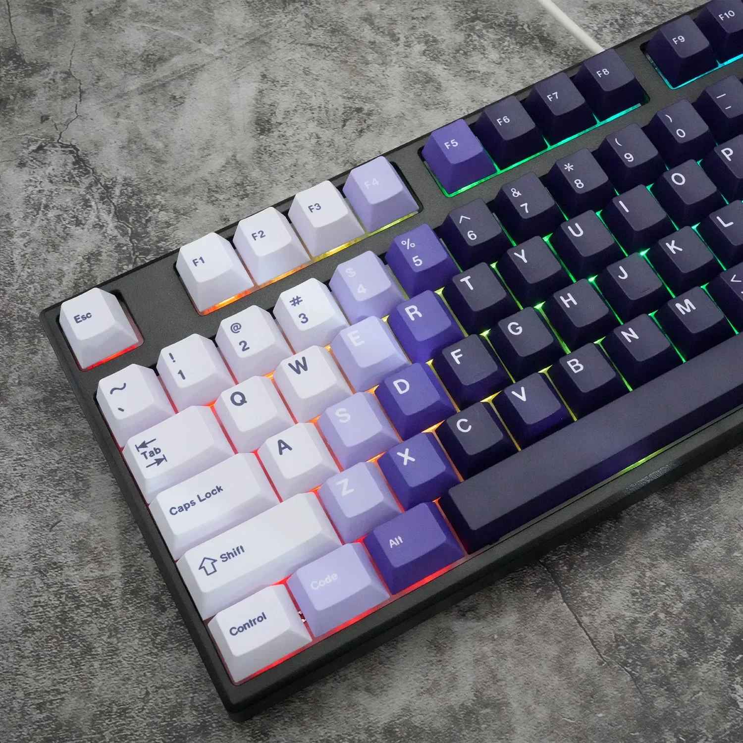 

Gradual change purple keycap PBT five-sided sublimation original highly customized mechanical keyboard