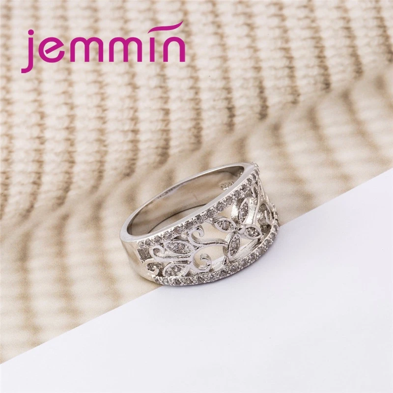 Wholesale Noble Women Flower Attractive Style White CZ Garnet 925 Sterling Silver Ring Size 6 7 8 9 10 Charming Jewelry