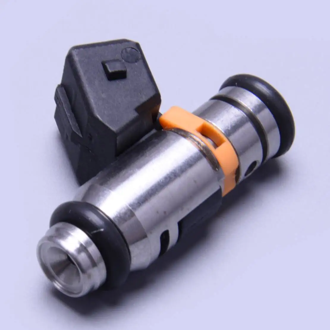 71724544 71724545 71724546 71792994 77363790 IWP160 H75112160 WG1496449 Fuel Injector Fit For Ford KA Lancia Ypsilon Fiat Punto