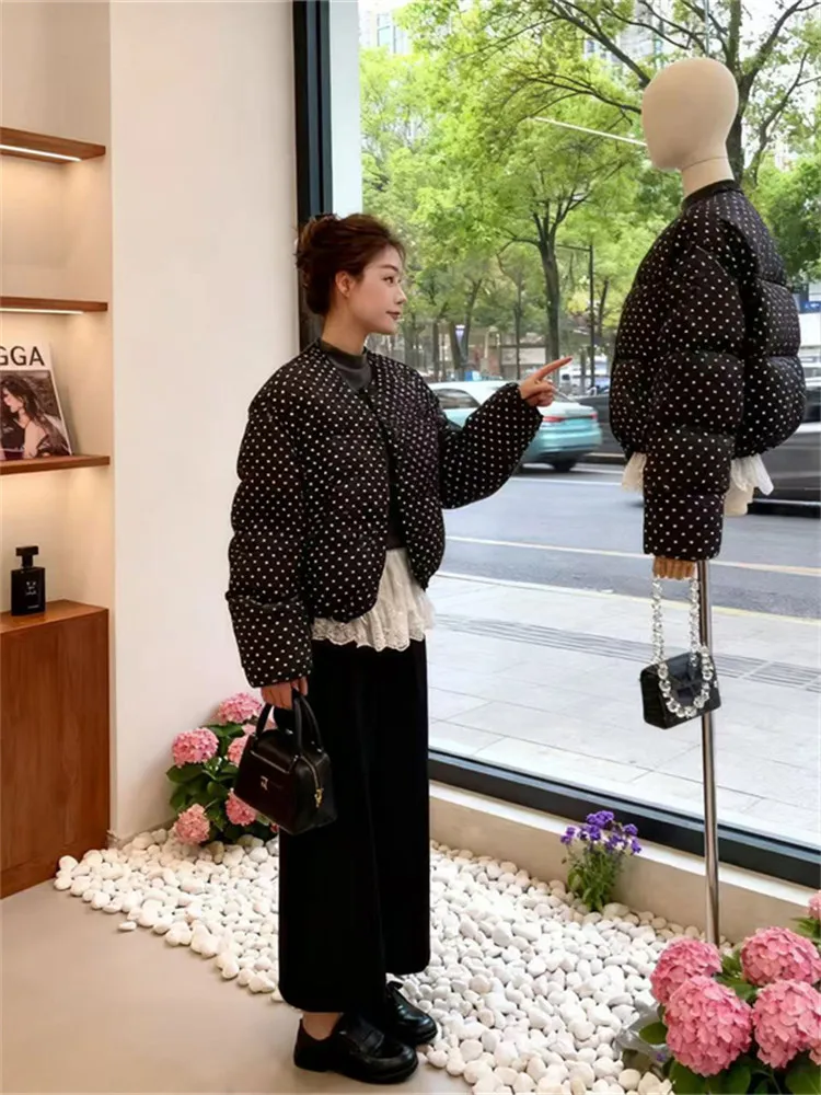 

Small Cheered round Ne Coat Korean Sle Spring New Arrival Women's Faion Top High-End Feeling Commute Sle Slim Fit