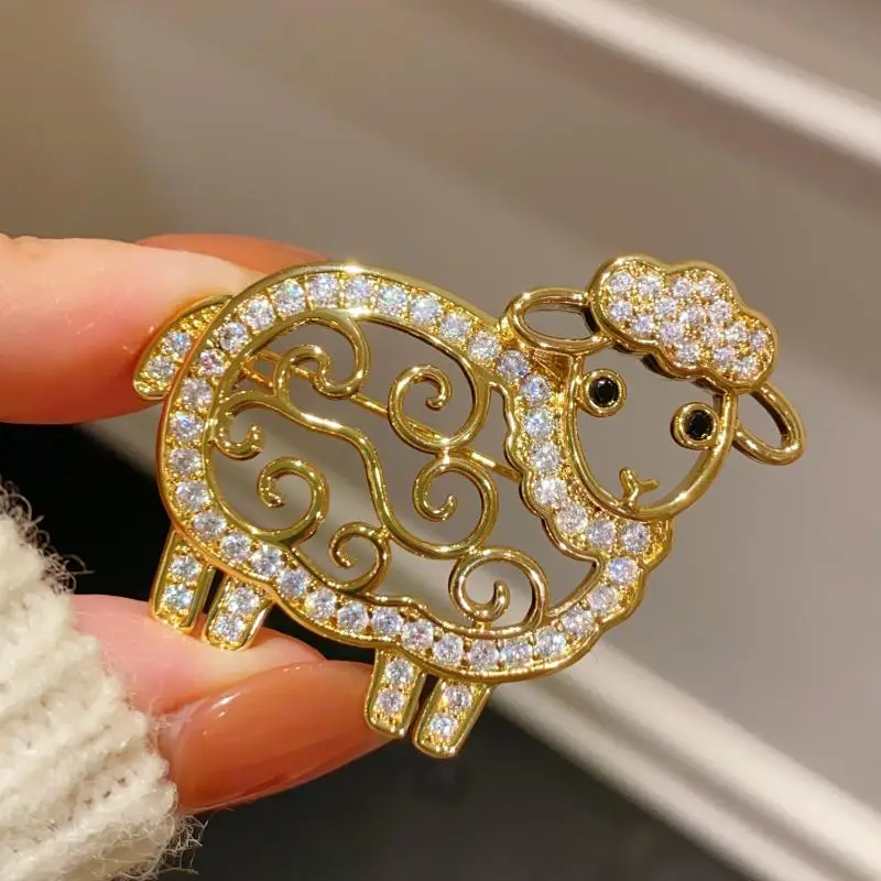 Delicate Goat Sheep Brooch Shiny Rhinestone Inlaid Unisex Fashion Pin Perfect Jewelry Gift For Women Girls Birthday Party