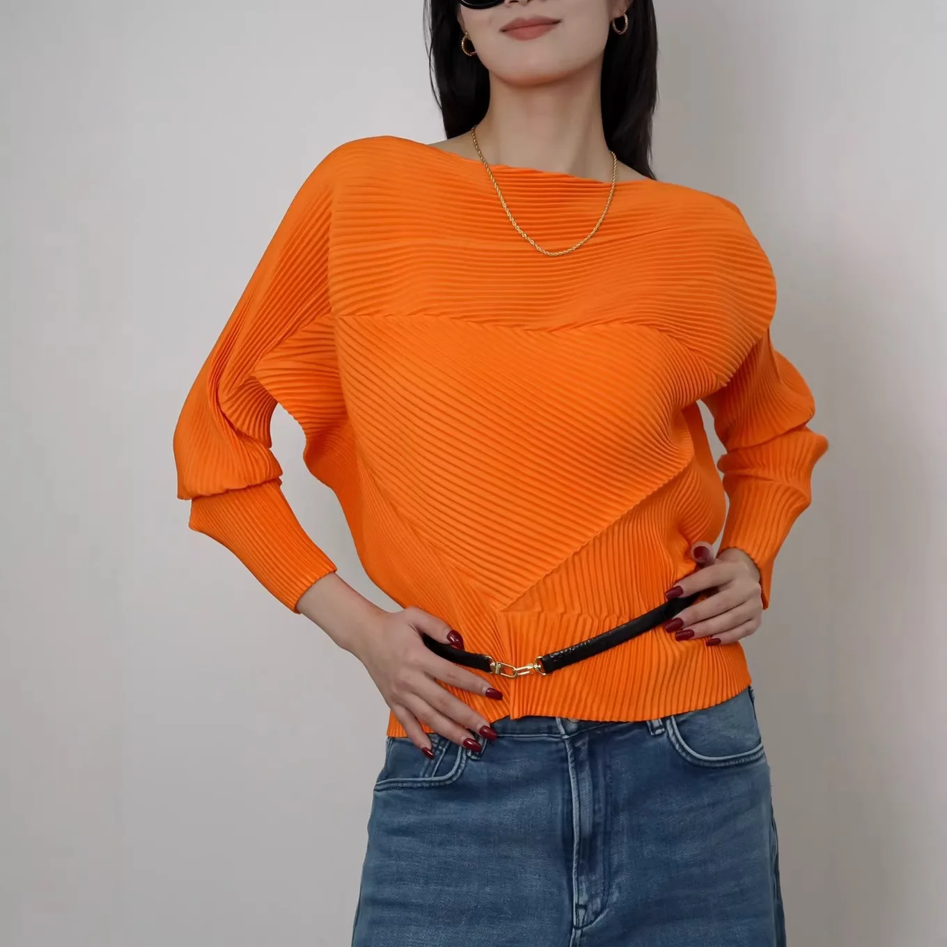 

Miyake Pleated 2026 Spring New Long Sleeve T-shirt Women Irregular Pleated Fashion Casual Art Design Sense Niche Women's Tops