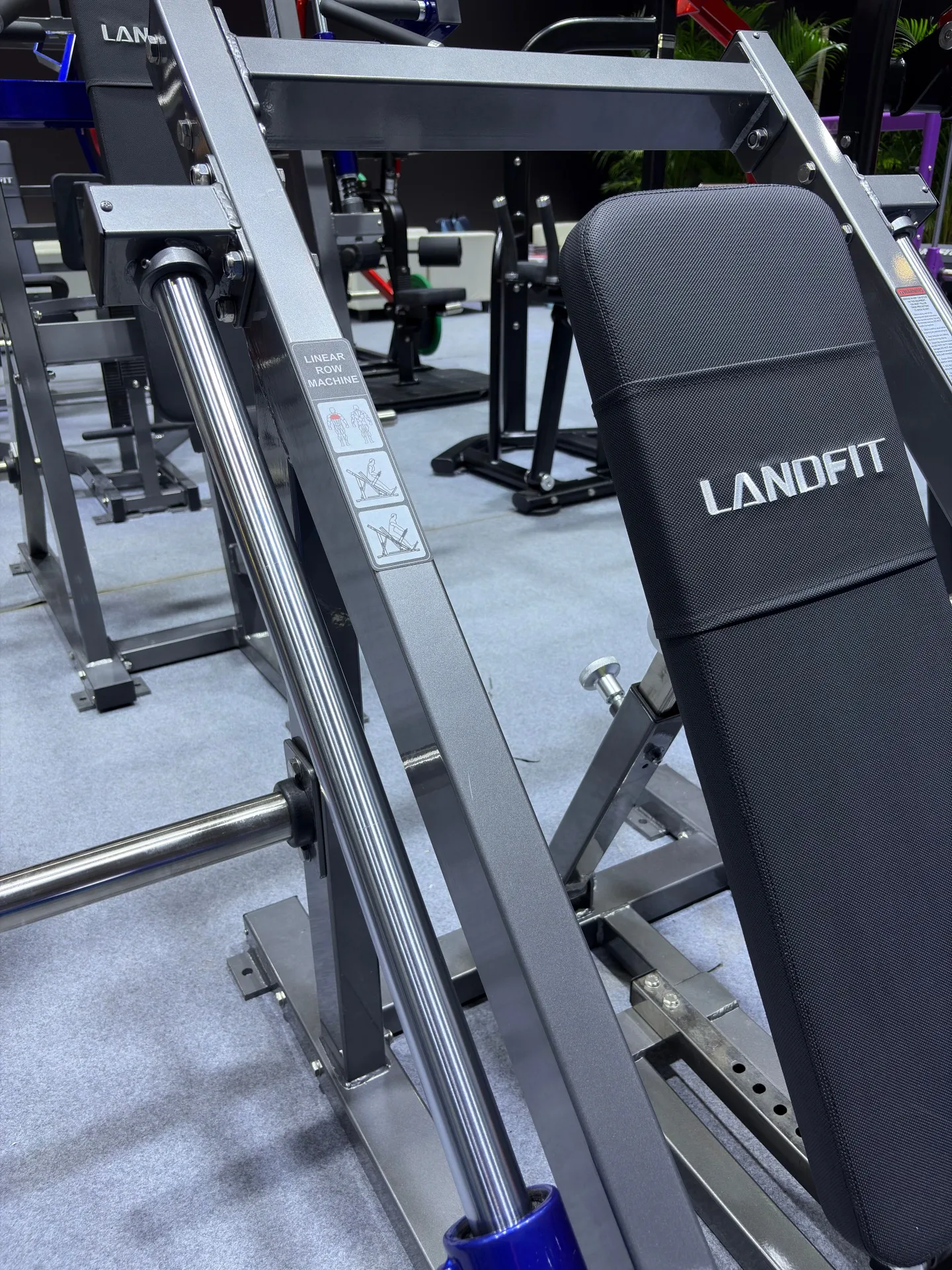 헬스장 기구 상업용 근력 강화 플레이트 로드식 등 운동 리니어 로잉 머신 LD-9116