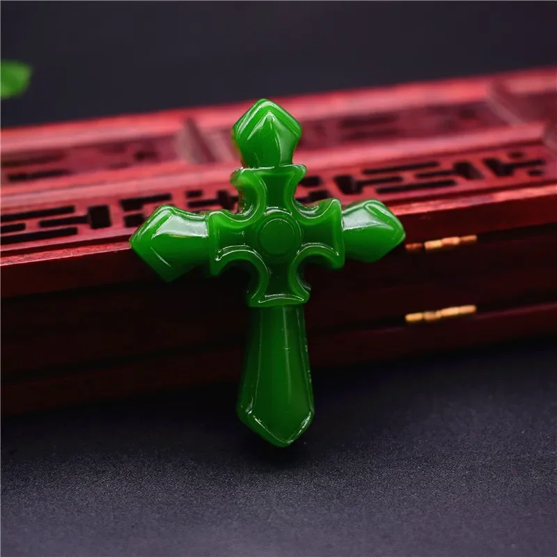 

Natural Green Hand Carved Cross Jade Pendant Fashion Jewelry Men's and Women's Jesus Necklace