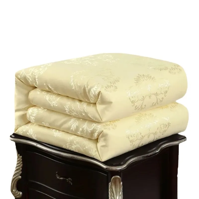

Purely handmade 100% mulberry silk quilt, autumn and winter quilt thickened marriage quilt, child and mother quilt