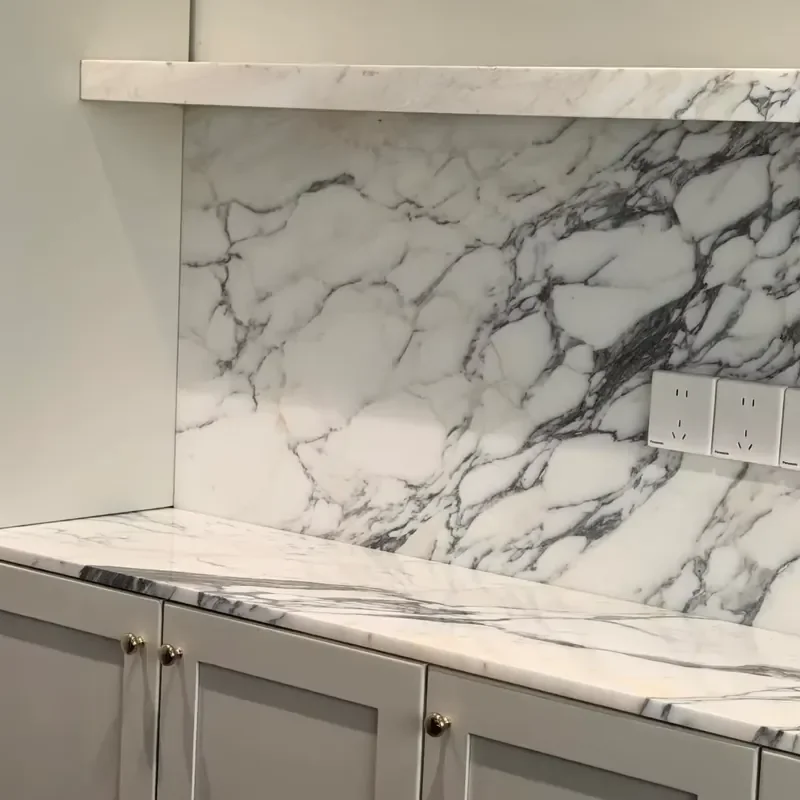 Natural Calacatta Marble Slab Modern Dining Table Top Wall Back Splash Pure White Background Bold Vein Pattern