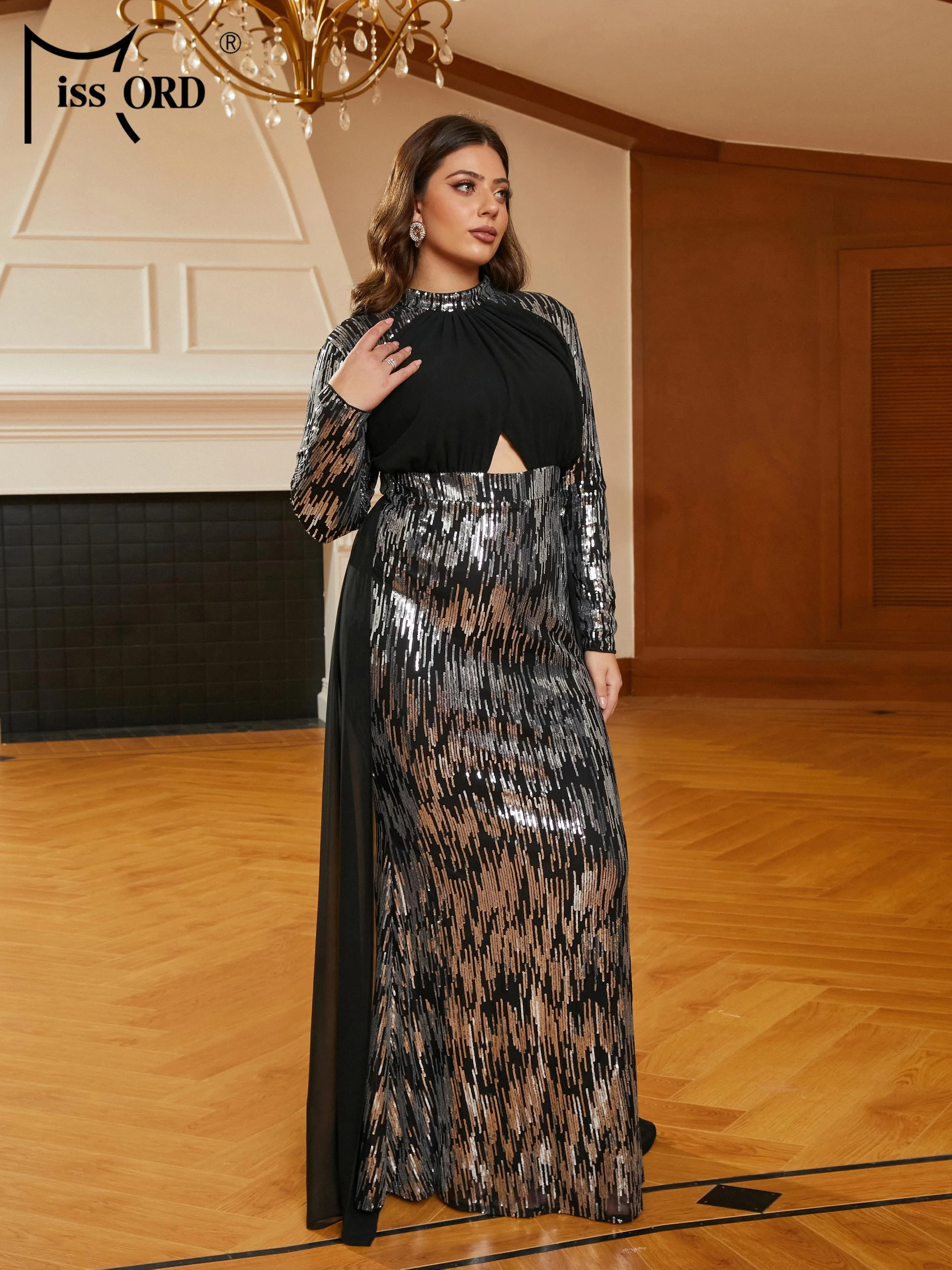 Missord Plus Size Round Neck Cutout Long Sleeve Black Backless Sequin Mermaid Evening Dress