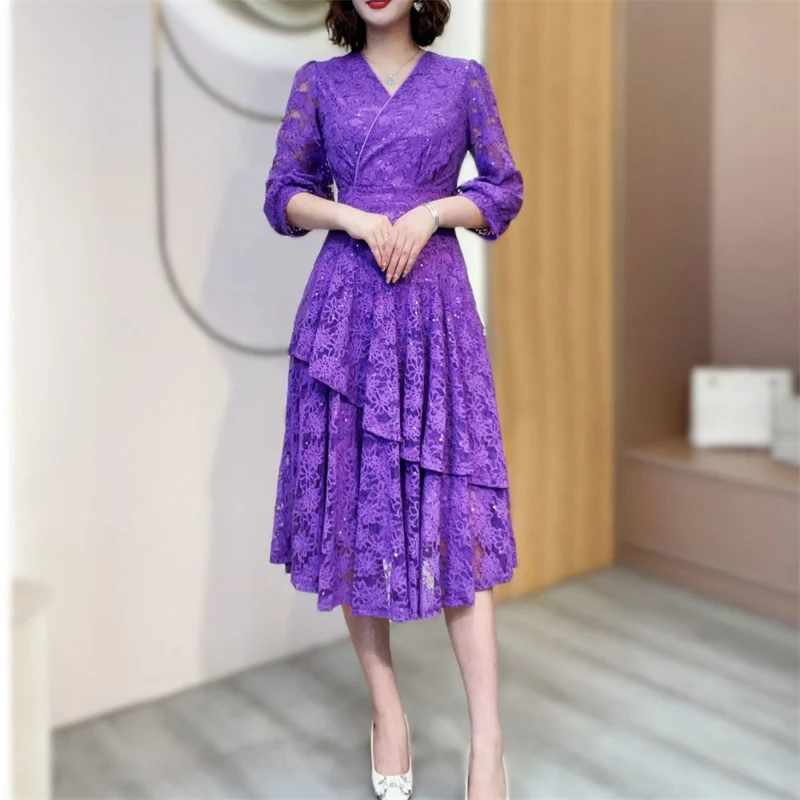 

Female 2023 Summer New Stitching Lace Dress Feminine Temperament Slim French Sequins V-neck Mesh Long Skirt Women A-line Dress