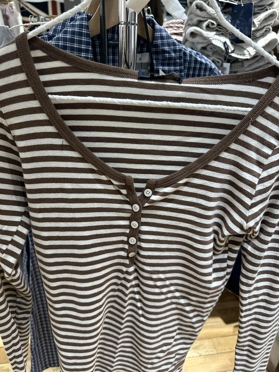 

Коричневые полосатые шикарные футболки на пуговицах, женские повседневные хлопковые лоскутные футболки с длинными рукавами, винтажные тонкие футболки в консервативном стиле, топы на молнии