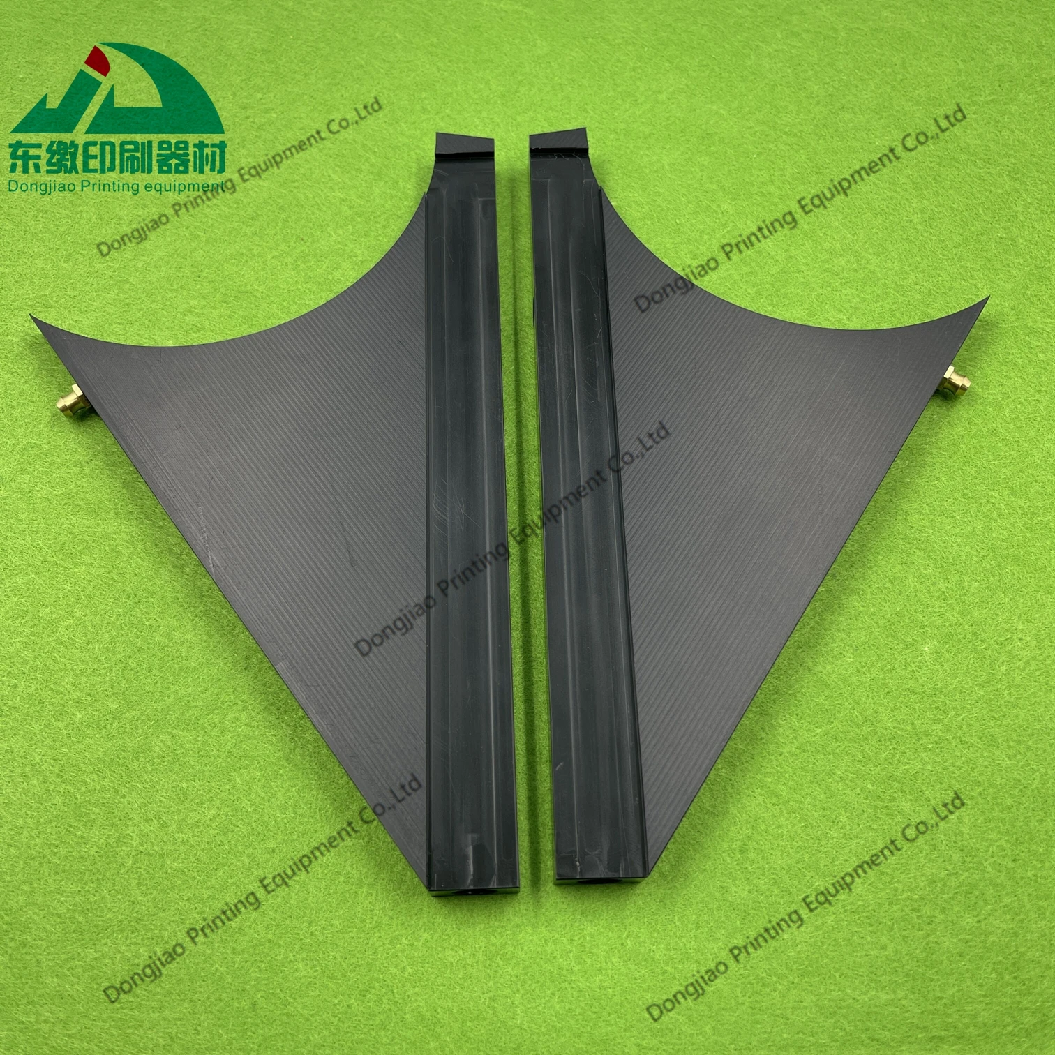 1-set-blocco-terminale-del-condotto-dell'inchiostro-del-deflettore-dell'inchiostro-per-il-divisore-della-fontana-dell'inchiostro-dei-pezzi-di-ricambio-della-macchine-da-stampa-offset-kba106