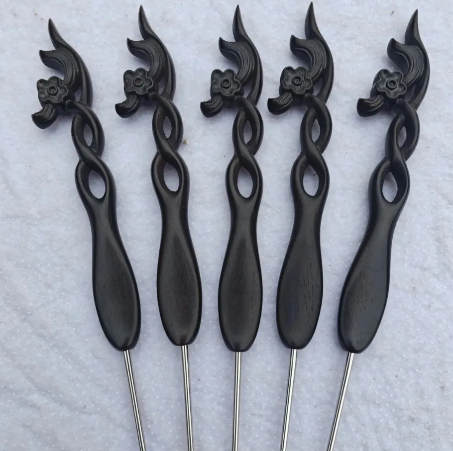 

Black Cat Resin Handle Crochet Hook Crochet Knitting Sweater Needles DIY Craft Knitting Needles Sewing Tool