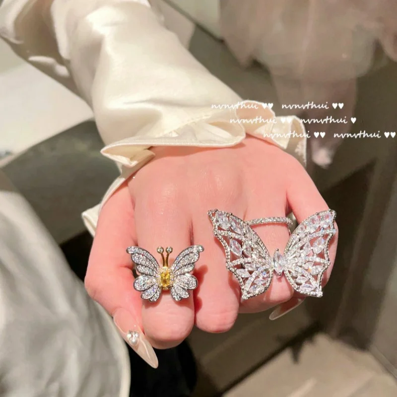 

Cinderella Twilight Yellow Butterfly Gemstone Ring Star River Bright Plating18KGold Deciduous Leaf Butterfly Zircon Ring