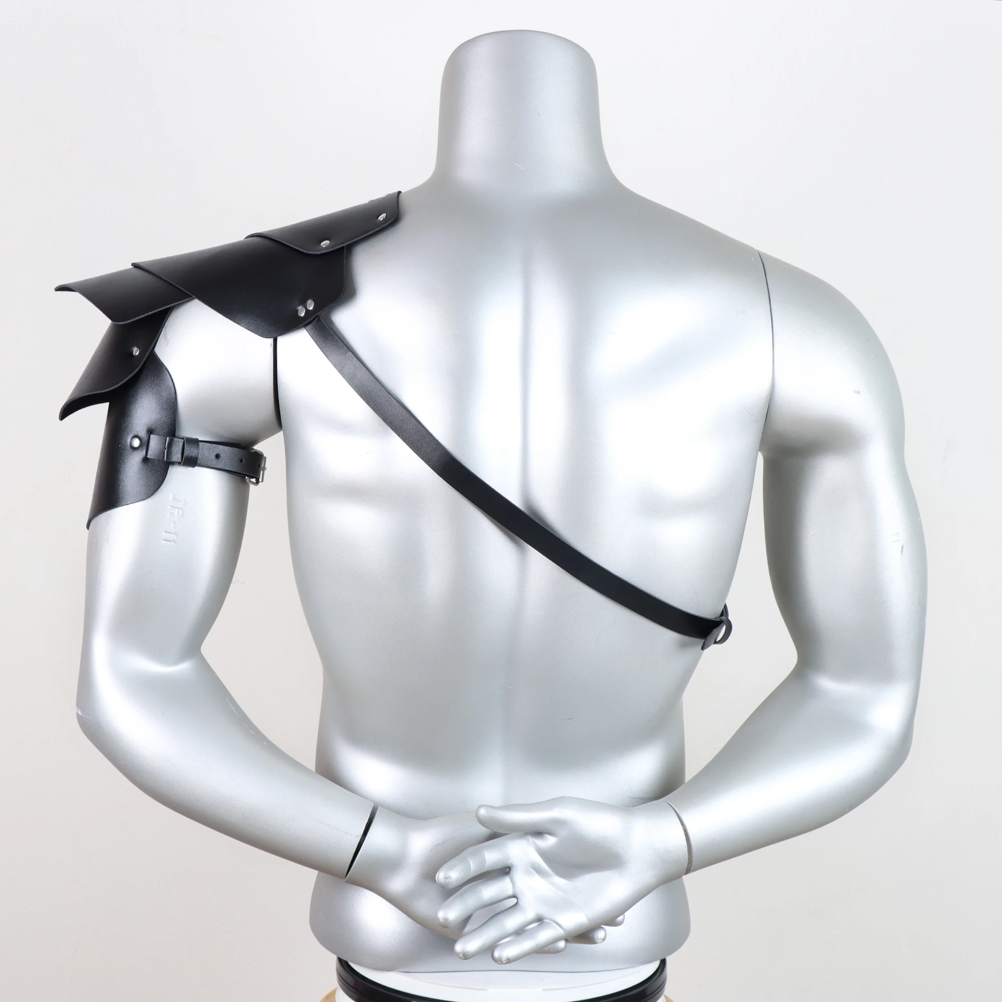 فارس القرون الوسطى واحد الكتف درع برشام معصمه مجموعة الرجعية الشرير الكتف درع الفايكنج المحارب تأثيري كرنفال حلي #2