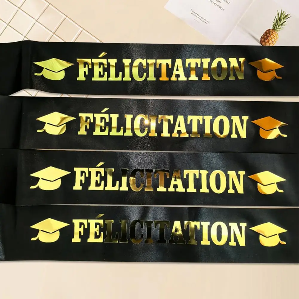 Capelo de Formatura Unissex Fosco para Adultos com Faixa de Felicitações e Conjunto de Estola de Cetim para Cerimônia de Formatura do Ensino Médio e Universitário