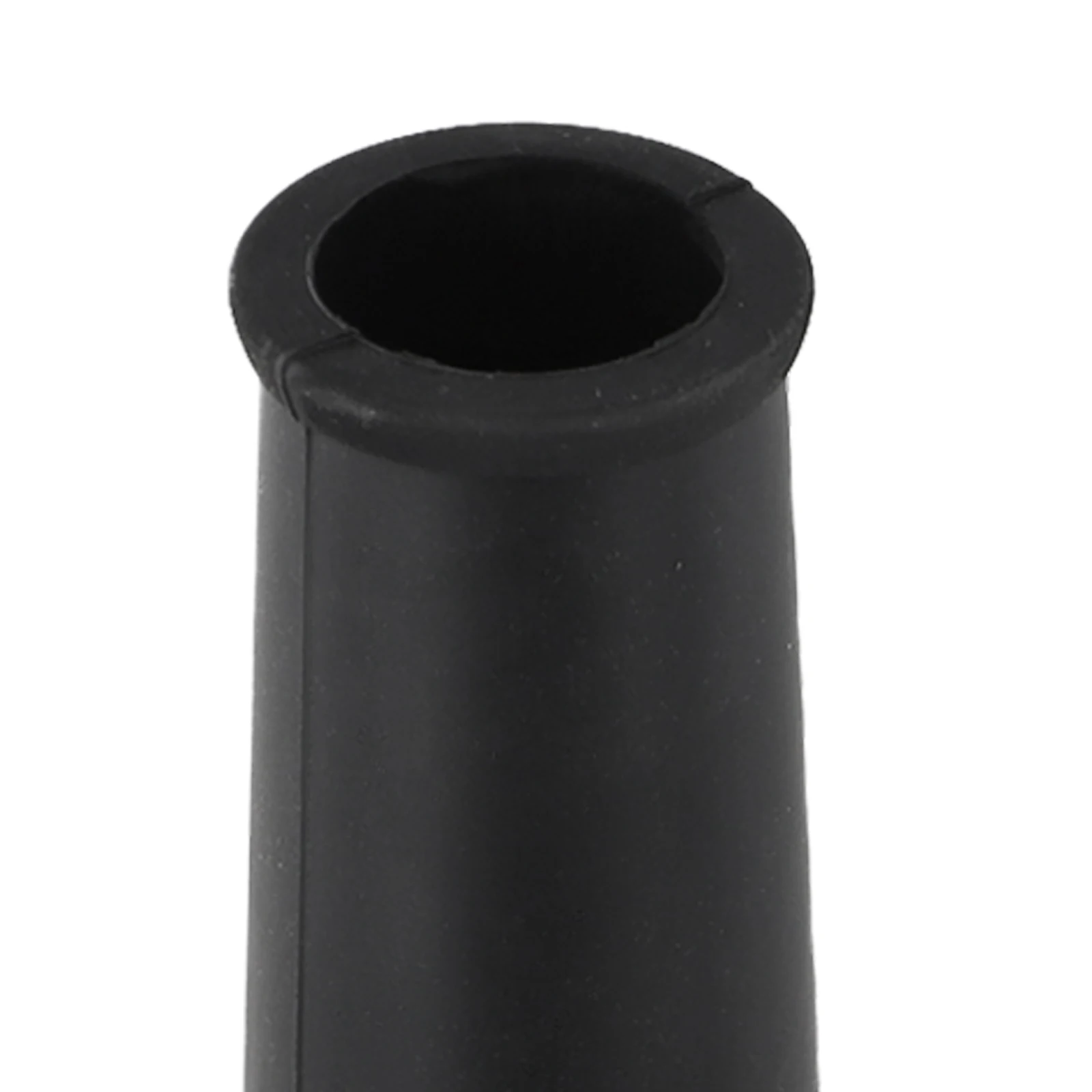 Cleaning Tasks Efficient Cleaning Easy Installation Easy Installation Nozzle Motor Nozzle Black Color Compatible With DUB186