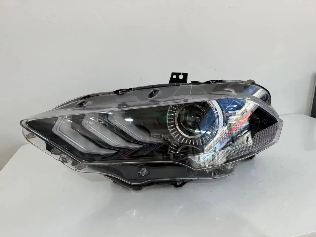 Applicable to Mustang Continental Headlamp LED Automotive Lighting System 2018-2022