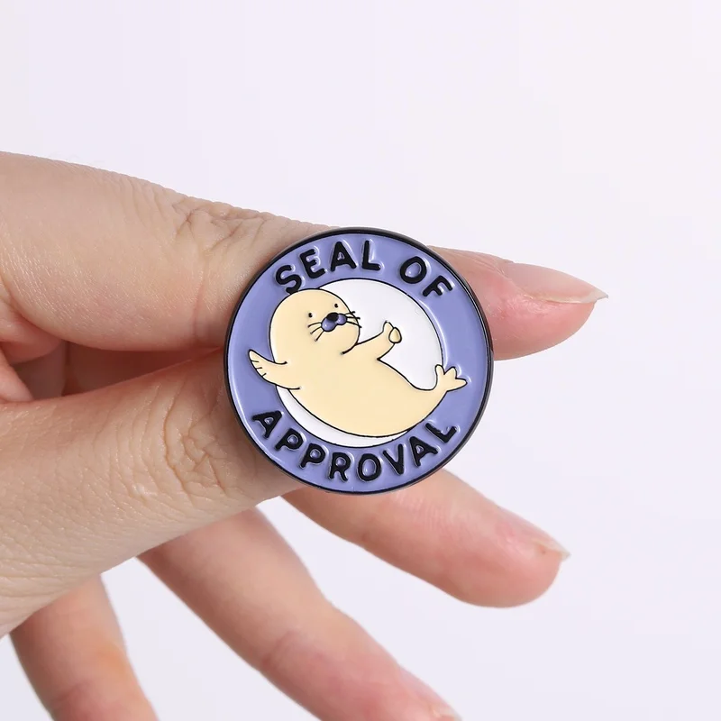 Seal of Approval Emaille-Pins: Personalisierte „Seal-ishly“-Abzeichen, Cartoon-Tier-Wortspiele, Reversbroschen, Schmuckgeschenk für Freunde – Detail 3