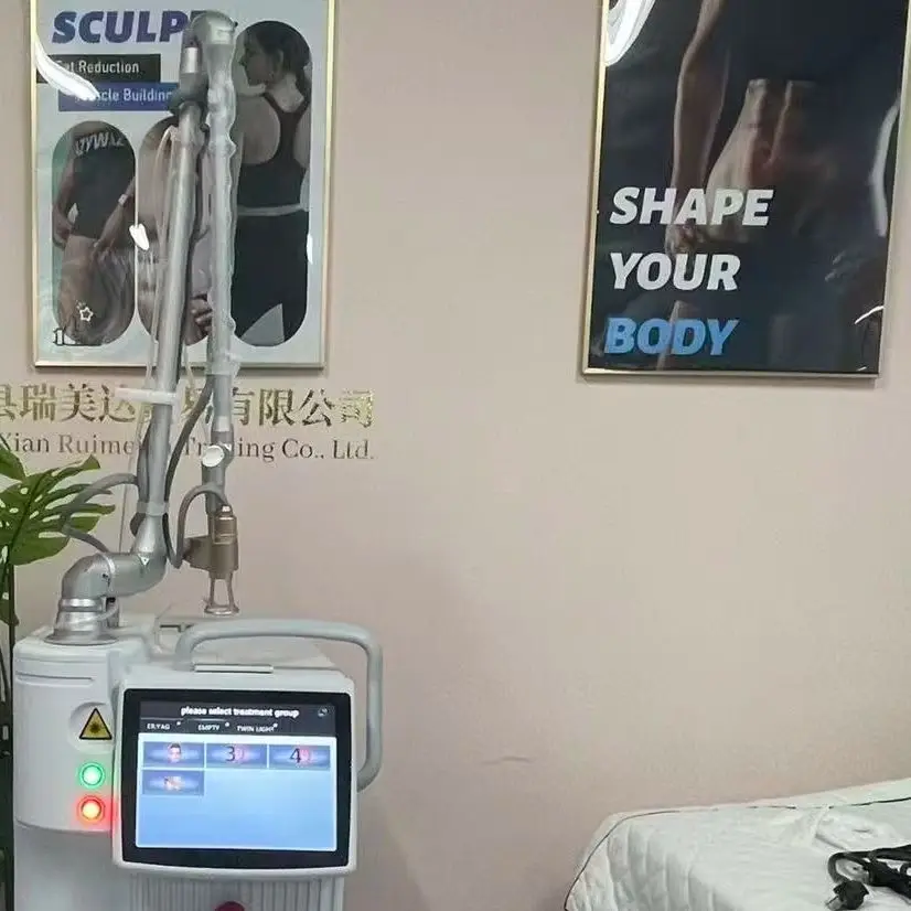Fractional 10600nm 4D CO2 Lase Scar Removal Machine 4D Fotona Co2 Fractional lase Machine Vaginal Tightening Wrinkle Remover