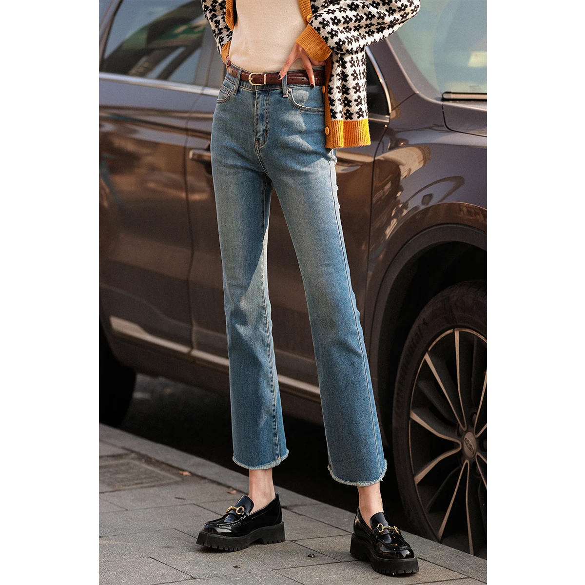 

Классические ретро-джинсы с высокой талией, расклешенные, с эффектом похудения, женские, с необработанным краем, синие, из денима, длиной 7/8