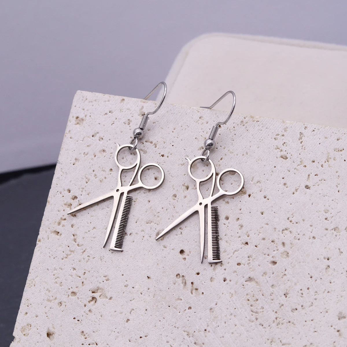 Kinitial Fashion Handmade Cool Design Punk Style Comb Scissors Hair Dryer Earrings Hairdressing Tools Drop Earrings